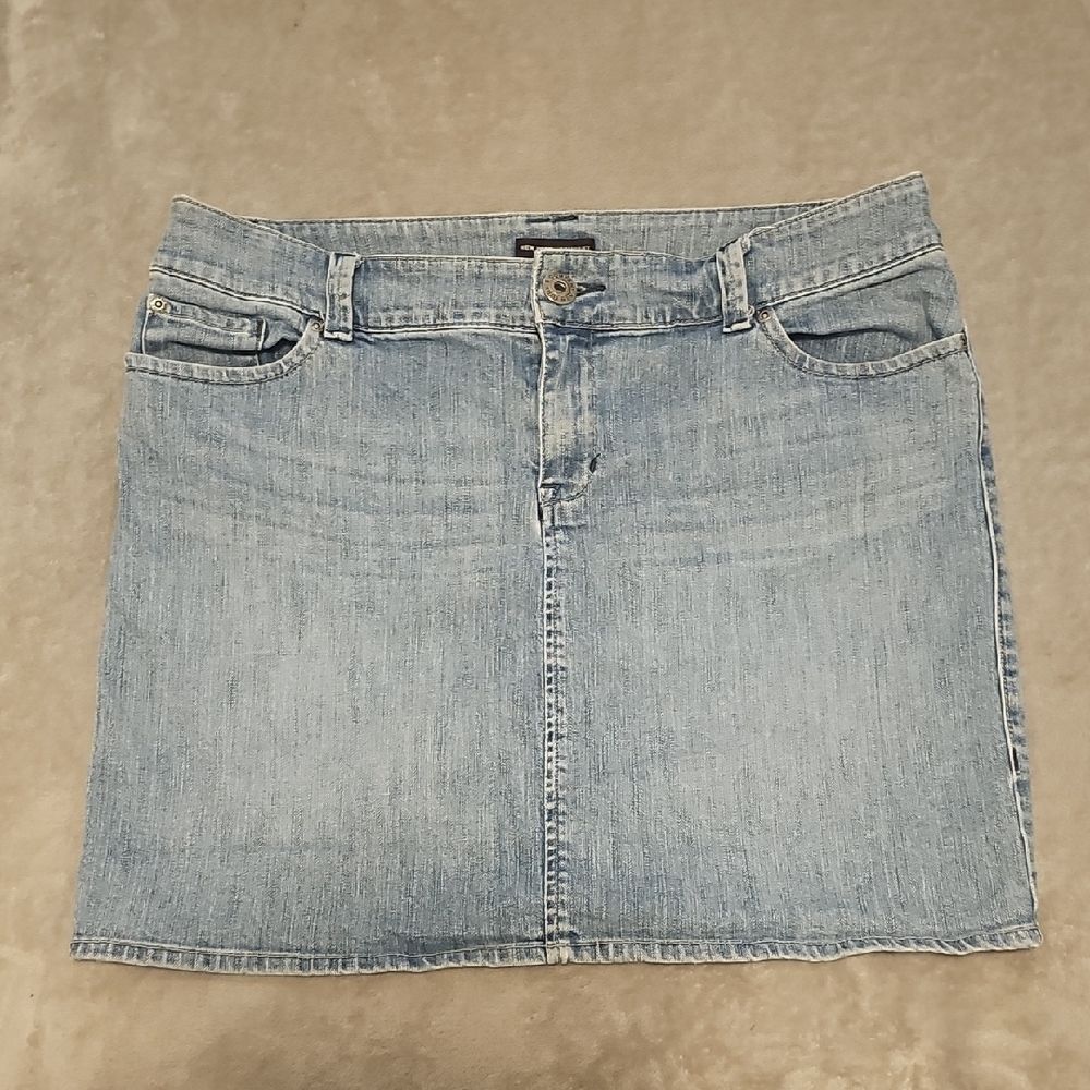New York & Company Light Blue Mini Skirt Size 16